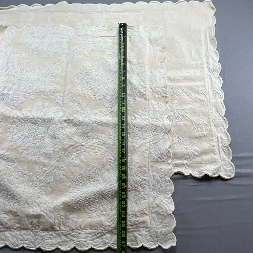 Set Of 2 Newport Mansions Queen & King Pillow Shams Beige Floral Scalloped Edges